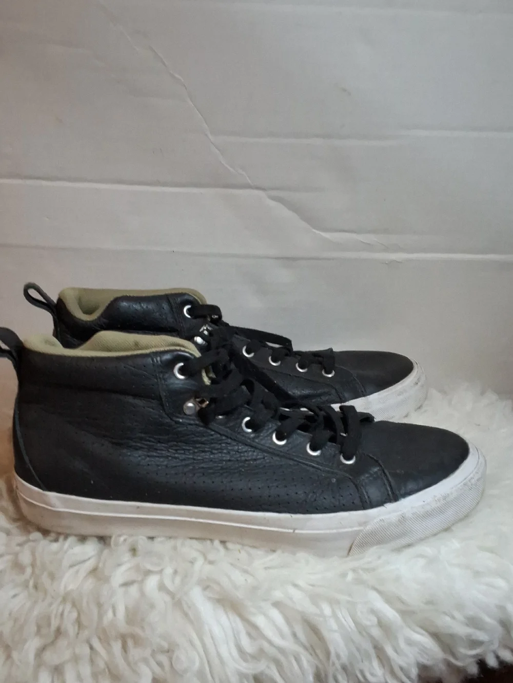 Converse All star leather high tops 12 - Picture 1 of 9